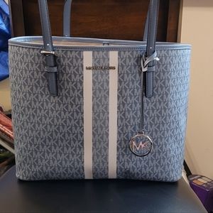 NEW Michael Kors Medium Tote